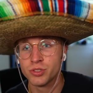 Meet your Posher, Evan